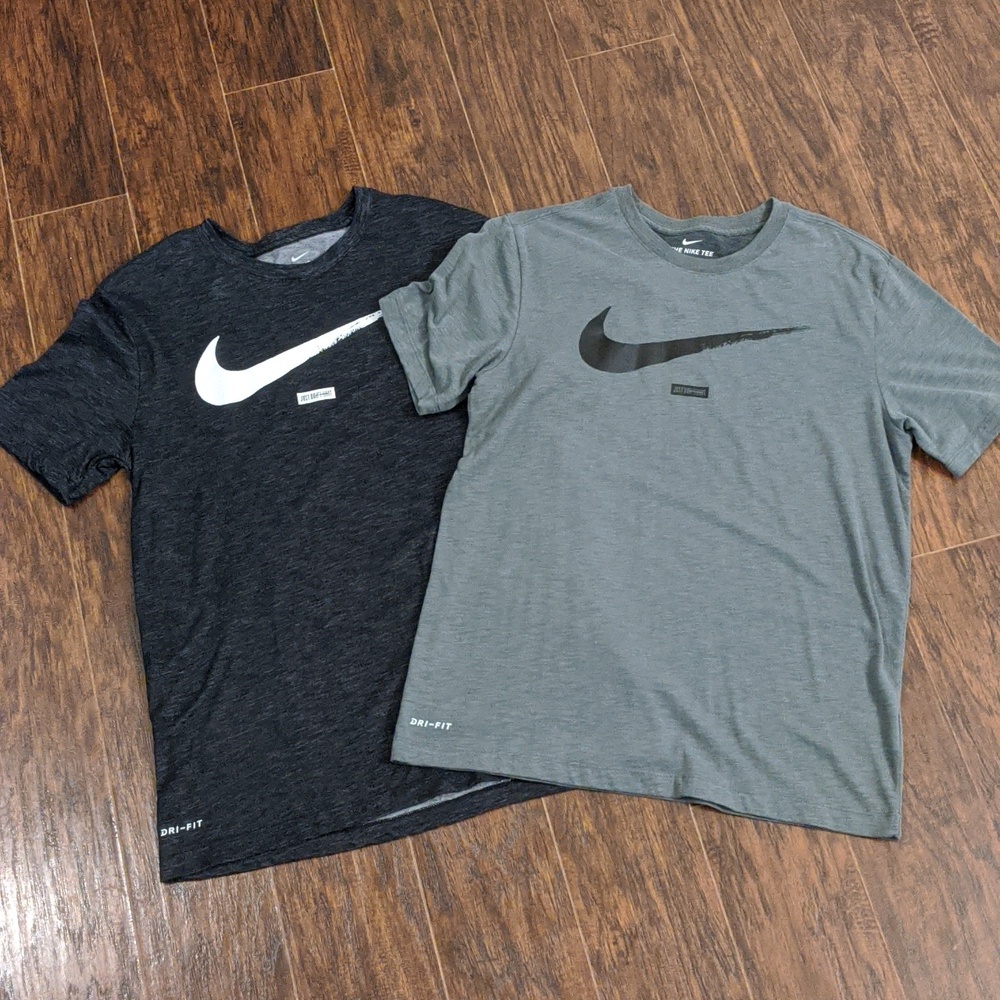 2 Nike Tees